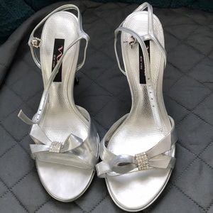 Nina New York heels worn once
